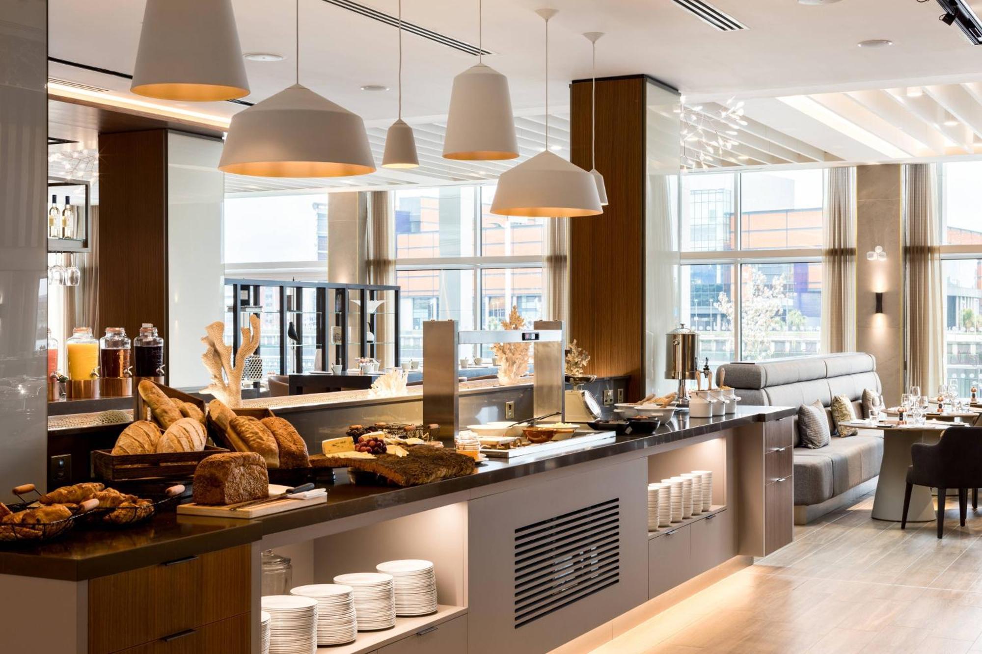 Ac Hotel By Marriott Belfast Esterno foto