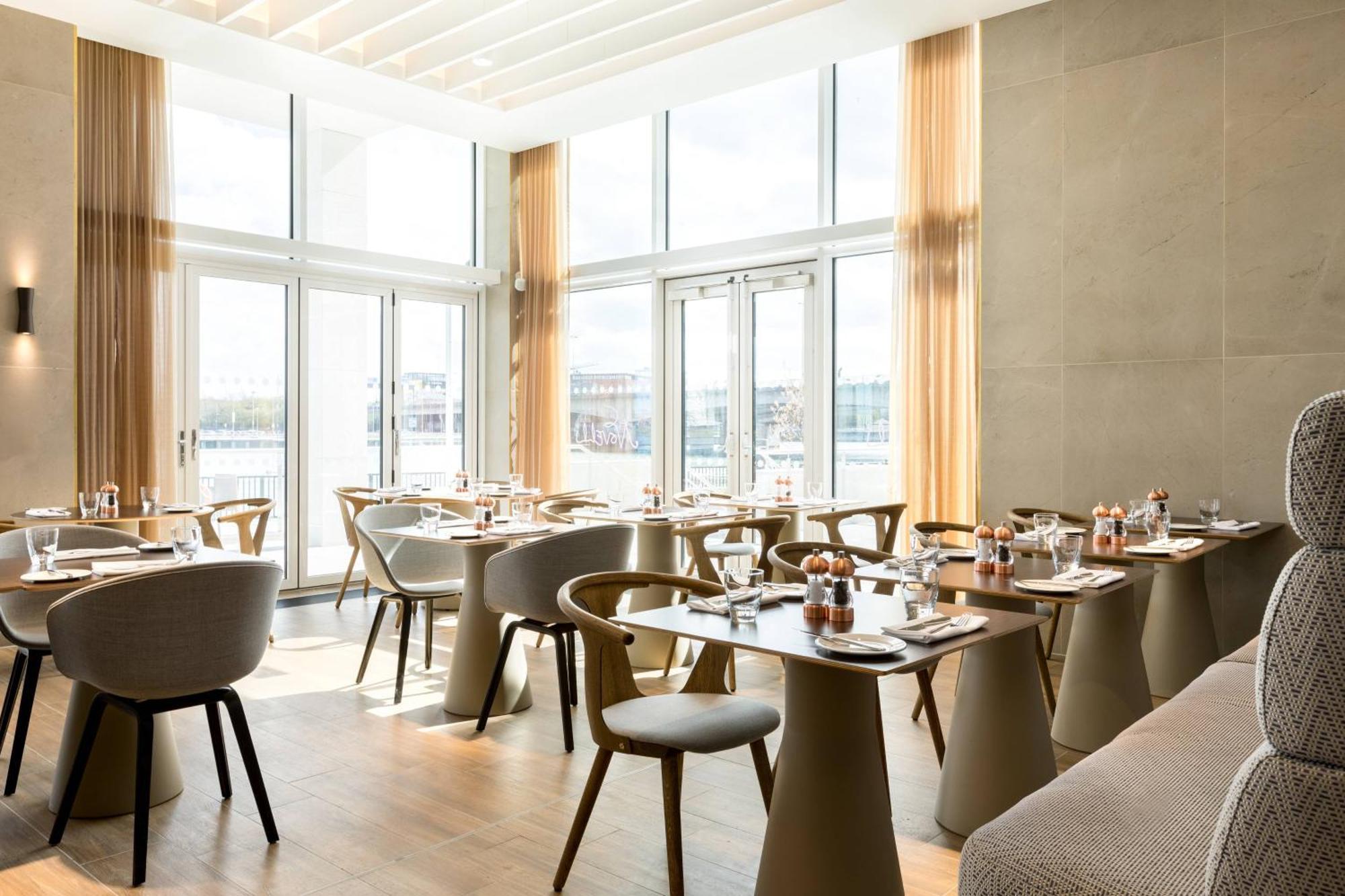 Ac Hotel By Marriott Belfast Esterno foto